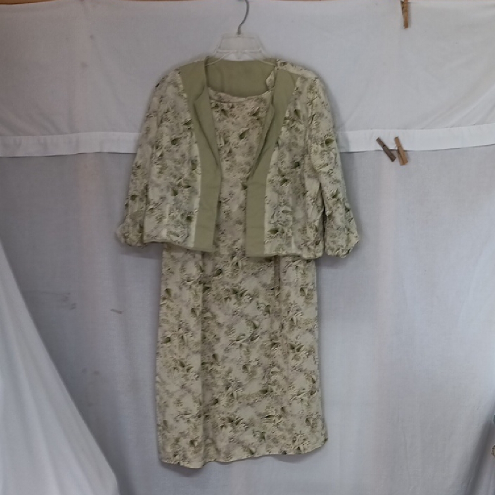 Chic Floral Skirt and Jacket Set